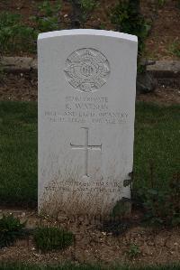 Wancourt British Cemetery - Watson, R
